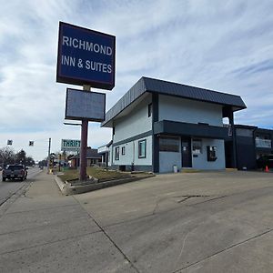 Richmond Inn And Suites
